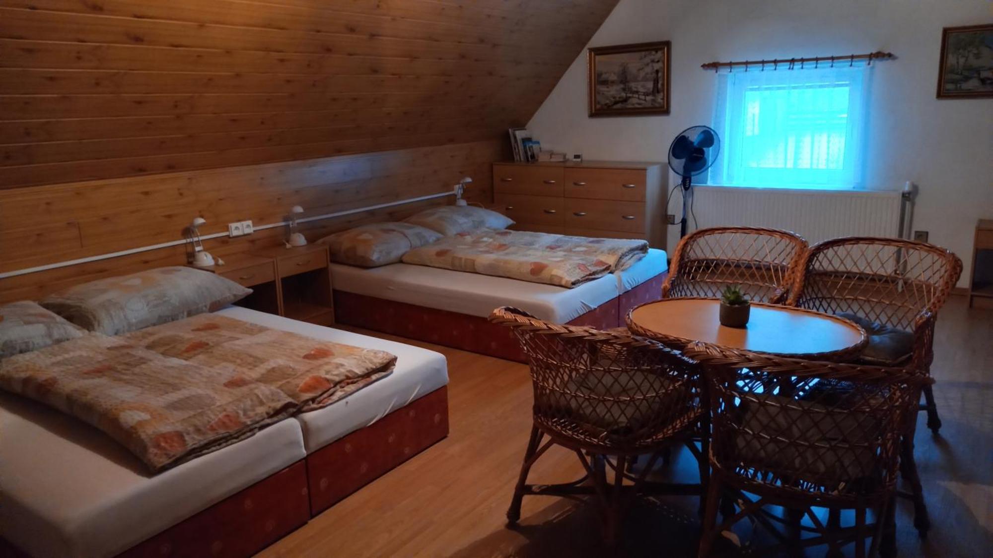 Hostal Privát Ján Vychodna Exterior foto